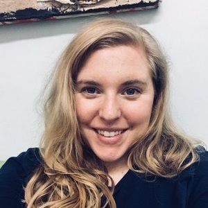 Meet your Posher, Laura